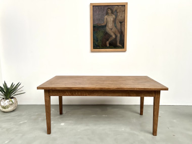 Table de ferme en chêne massif aux pieds fuseaux, vue 2