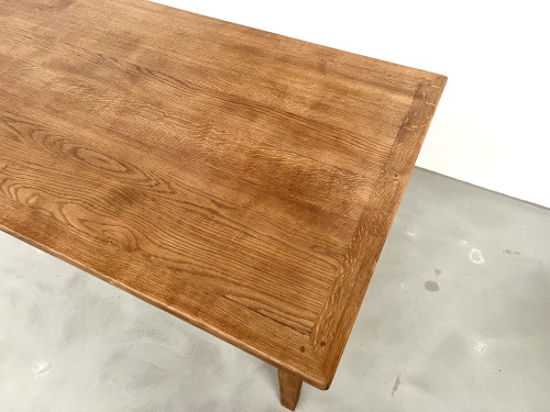 Table de ferme en chêne massif aux pieds fuseaux, vue 4