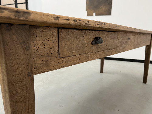 Table de ferme ancienne aux pieds fuseaux, XIXème siècle, vue 17