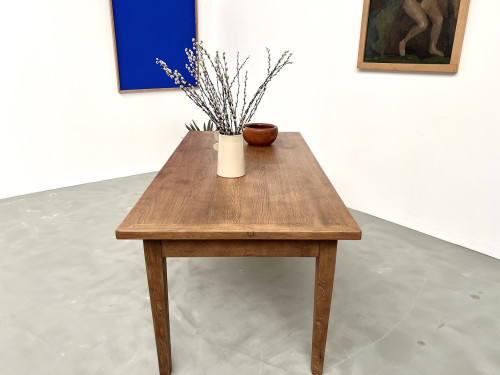 Table de ferme en chêne massif aux pieds fuseaux, vue 18
