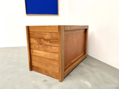 Commode en orme massif, Maison Regain, Circa 1970, vue 13