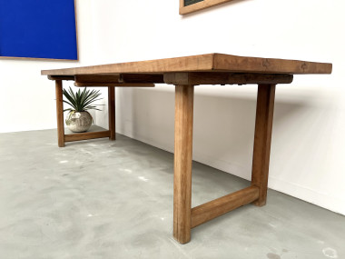 Grande table de ferme brutaliste en hêtre, vue 11