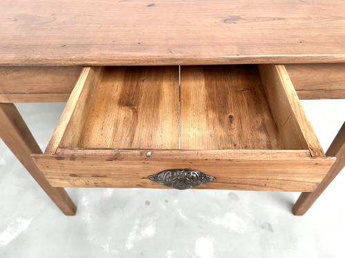 Bureau en merisier massif, aux pieds fuseaux, vue 10