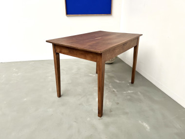 Bureau en merisier massif, aux pieds fuseaux, vue 13