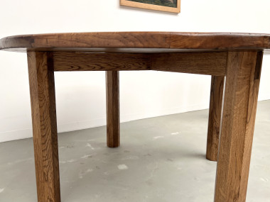 Table ronde en chêne massif – Pièce unique, circa 1900, vue 10