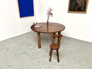 Table ronde en chêne massif – Pièce unique, circa 1900, vue 11