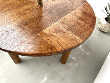 Table ronde en chêne massif – Pièce unique, circa 1900, vue 17