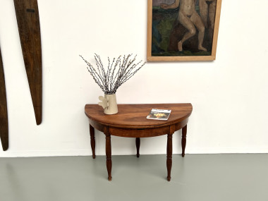 Table demi-lune en noyer massif, circa 1900, vue 8