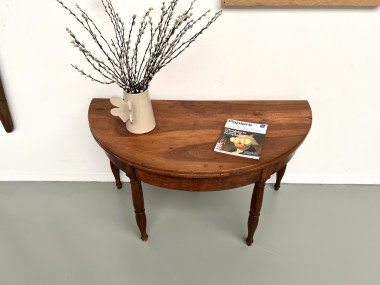 Table demi-lune en noyer massif, circa 1900, vue 10