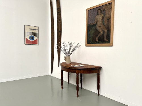 Table demi-lune en noyer massif, circa 1900, vue 11