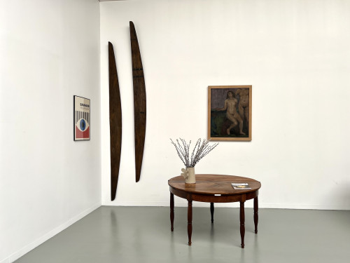 Table demi-lune en noyer massif, circa 1900, vue 26