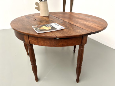 Table demi-lune en noyer massif, circa 1900, vue 34