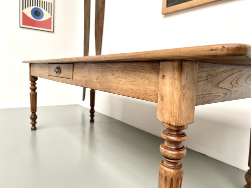Table de ferme en noyer blond – circa 1900, vue 10