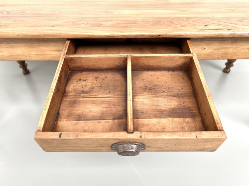 Table de ferme en noyer blond – circa 1900, vue 12