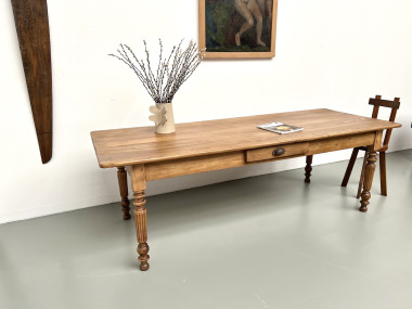 Table de ferme en noyer blond – circa 1900, vue 25