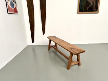 Petit banc en noyer, années 70, vue 16