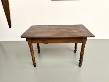 Petite table ancienne en noyer, 1890, vue 18