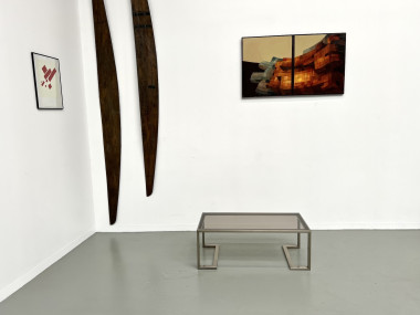 Table basse moderniste, circa 1970, vue 2