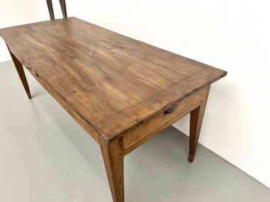 Table en chêne massif XIXe siècle, vue 5