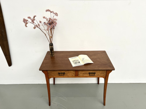 Petit bureau en bois des années 40-50, vue 3