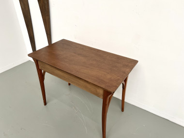 Petit bureau en bois des années 40-50, vue 15