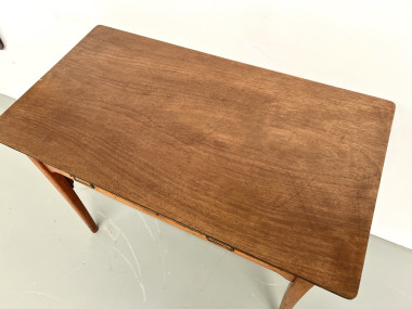 Petit bureau en bois des années 40-50, vue 20