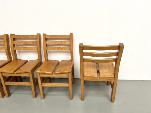 Série de 6 chaises en orme "Les Arcs", vue 8