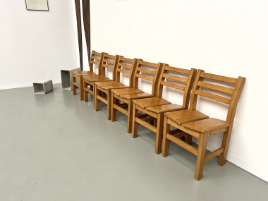 Série de 6 chaises en orme "Les Arcs", vue 10