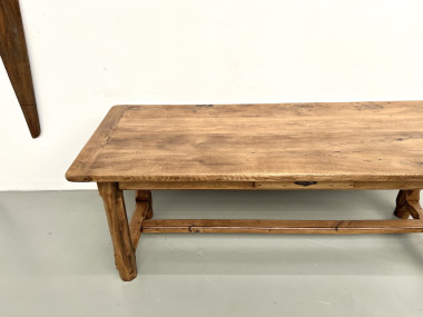 Table de ferme XIXe siècle en chêne et noyer, vue 4