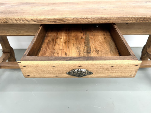 Table de ferme XIXe siècle en chêne et noyer, vue 9