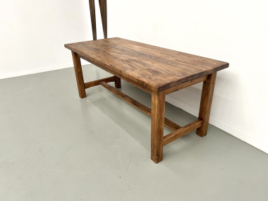 Table moderniste en pin massif – Années 70, vue 10