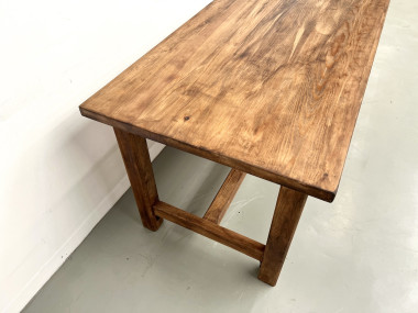 Table moderniste en pin massif – Années 70, vue 14
