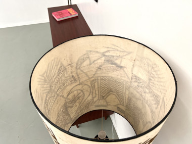 Lampadaire moderniste en aluminium, vue 12