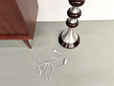 Lampadaire moderniste en aluminium, vue 17
