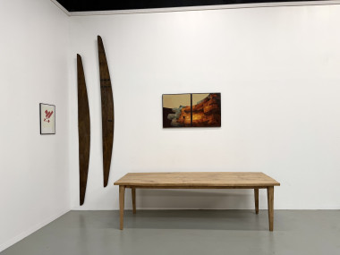 Grande table de salle à manger en chêne massif, au format XXL., vue 2