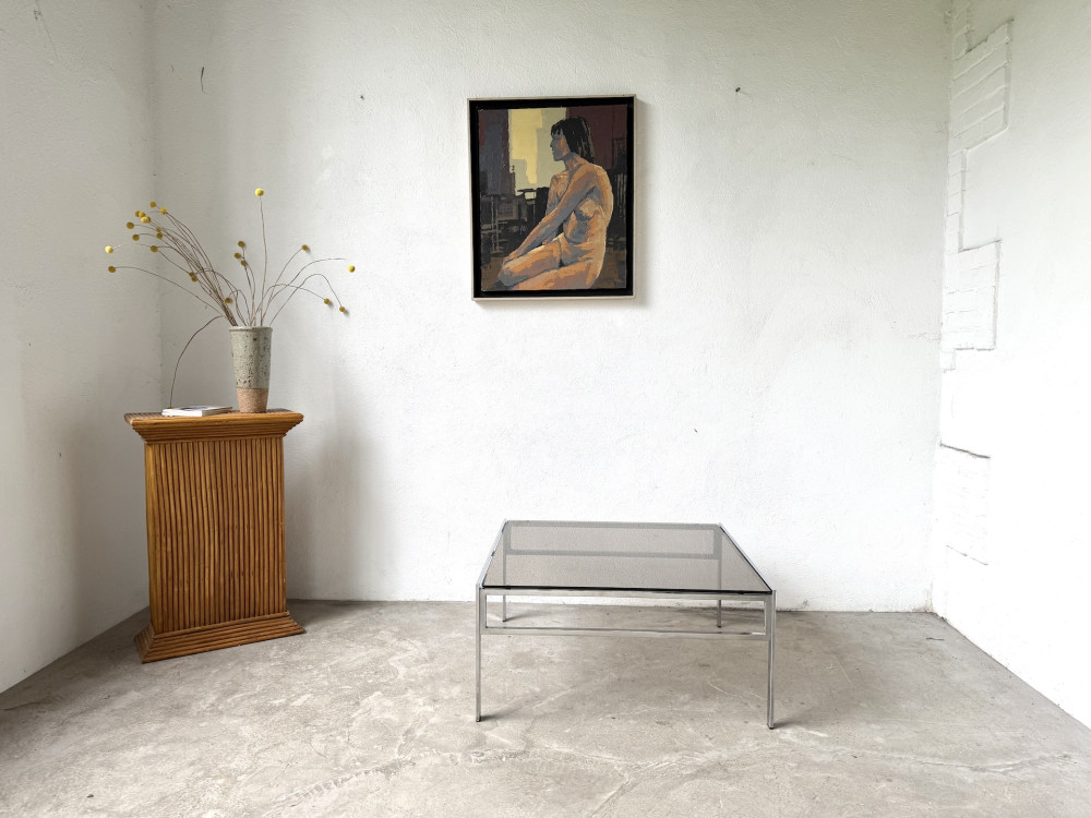 Table basse moderniste en chrome et verre fumé, vers 1970., vue 1