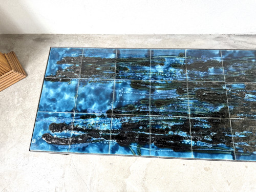Table basse en métal et céramique signée J. Belarti, circa 1970, vue 8