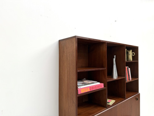 Enfilade bibliothèque en teck et laiton, vue 17