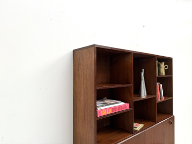 Enfilade bibliothèque en teck et laiton, vue 17