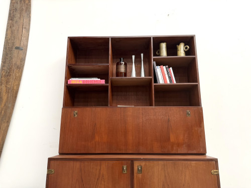 Enfilade bibliothèque en teck et laiton, vue 22