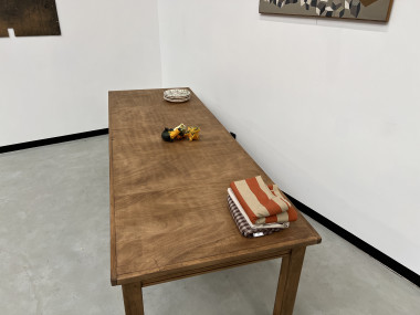 Table drapière à 6 pieds des années 50, vue 21