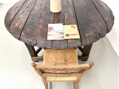 Table ronde art populaire en chêne, circa 1880, vue 10