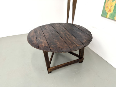 Table ronde art populaire en chêne, circa 1880, vue 15
