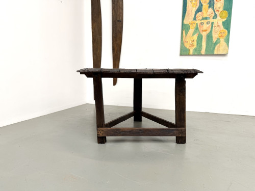 Table ronde art populaire en chêne, circa 1880, vue 25
