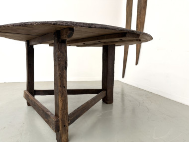 Table ronde art populaire en chêne, circa 1880, vue 29