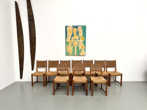 Série de dix chaises en orme massif, corde et paille, vue 2