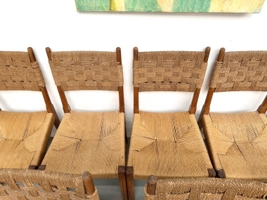 Série de dix chaises en orme massif, corde et paille, vue 9