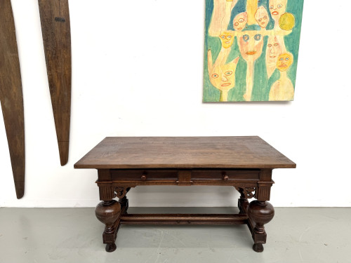 Bureau néo-Renaissance en chêne massif, circa 1900, vue 3