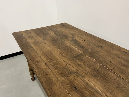 Table de ferme en chêne massif aux pieds tournés, vue 7