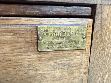 Grand comptoir de commerce ancien, vue 54